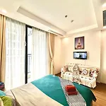 Great Studio Apt Next Nation Convention Centre, Marriott, Keangnam And Dcapital